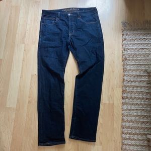 MEN’S AMERICAN EAGLE JEANS
